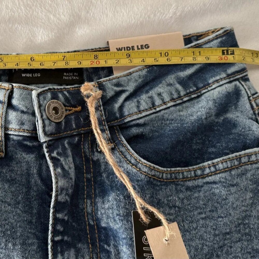 Studio 12 High Rise Wide Leg Baggy Jeans Juniors Blue Size 1 / 25 NWT - Picture 8 of 15